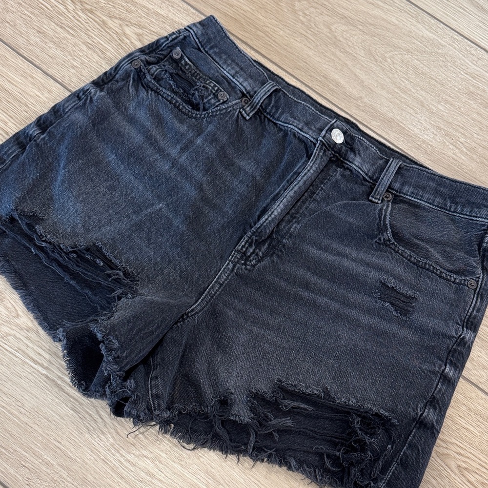 American Eagle Stretch Black Distressed High Waisted Shorts Size 14|Punk Grunge